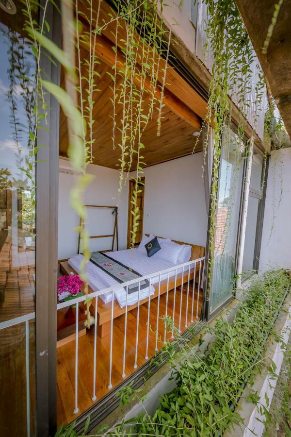 The Purple Hue Homestay Екстериор снимка
